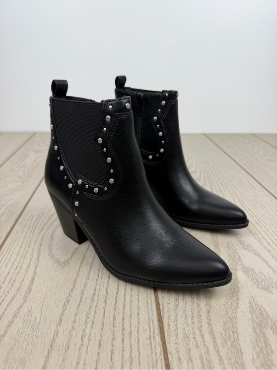Sun + Stone Shoes - Sun + Stone Women's Indianaa Studded Western Block Heel Booties 5.5 Black Smooth